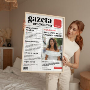 Personalizowany plakat w stylu gazety urodzinowej z własnym zdjęciem i tekstem – idealny prezent na urodziny.
