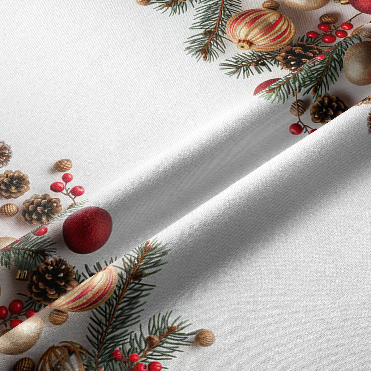świąteczny bieżnik z motywem bombek, szyszek i zielonych gałązek