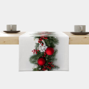 bieżnik świąteczny biały z gałązkami świerku i czerwonymi bombkami