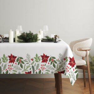 elegancki obrus świąteczny z kwiatami i zielonymi liśćmi