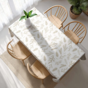 widok z góry na kremowy obrus z beżowym wzorem gałązek