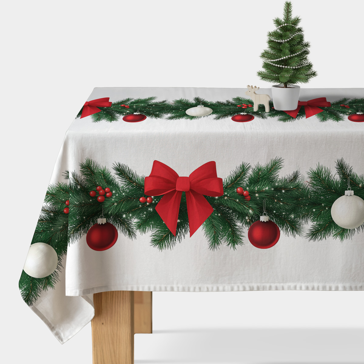 obrus świąteczny biały z girlandą i kokardami