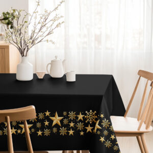 czarny obrus bożonarodzeniowy z dekoracyjnymi śnieżynkami