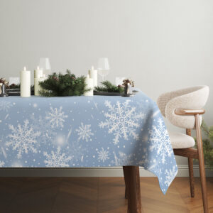 obrus zimowy w jasnym błękicie z wzorem płatków śniegu