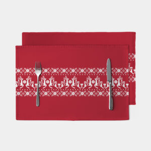 czerwona podkładka świąteczna z białym ornamentem