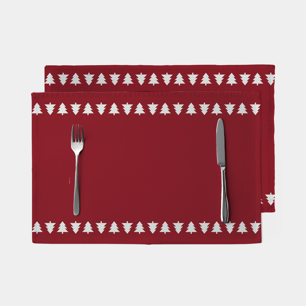 podkładka czerwona z drzewkami na brzegach – widok z góry