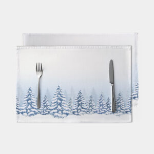świąteczna podkładka z motywem śnieżnego lasu