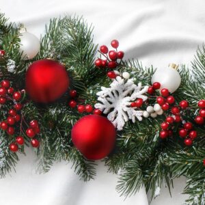 dekoracyjna podkładka z gałązkami świerku