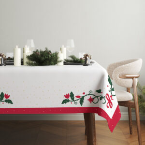 elegancki obrus świąteczny z czerwonymi i zielonymi akcentami