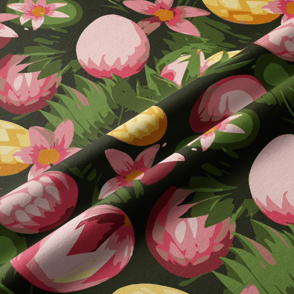 Zbliżenie na fakturę tkaniny i szczegóły nadruku z różowymi pisankami i trawą