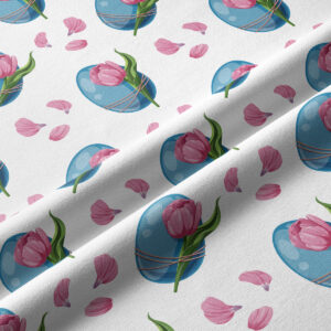 Zbliżenie na nadruk i delikatną strukturę tkaniny z detalami płatków tulipana