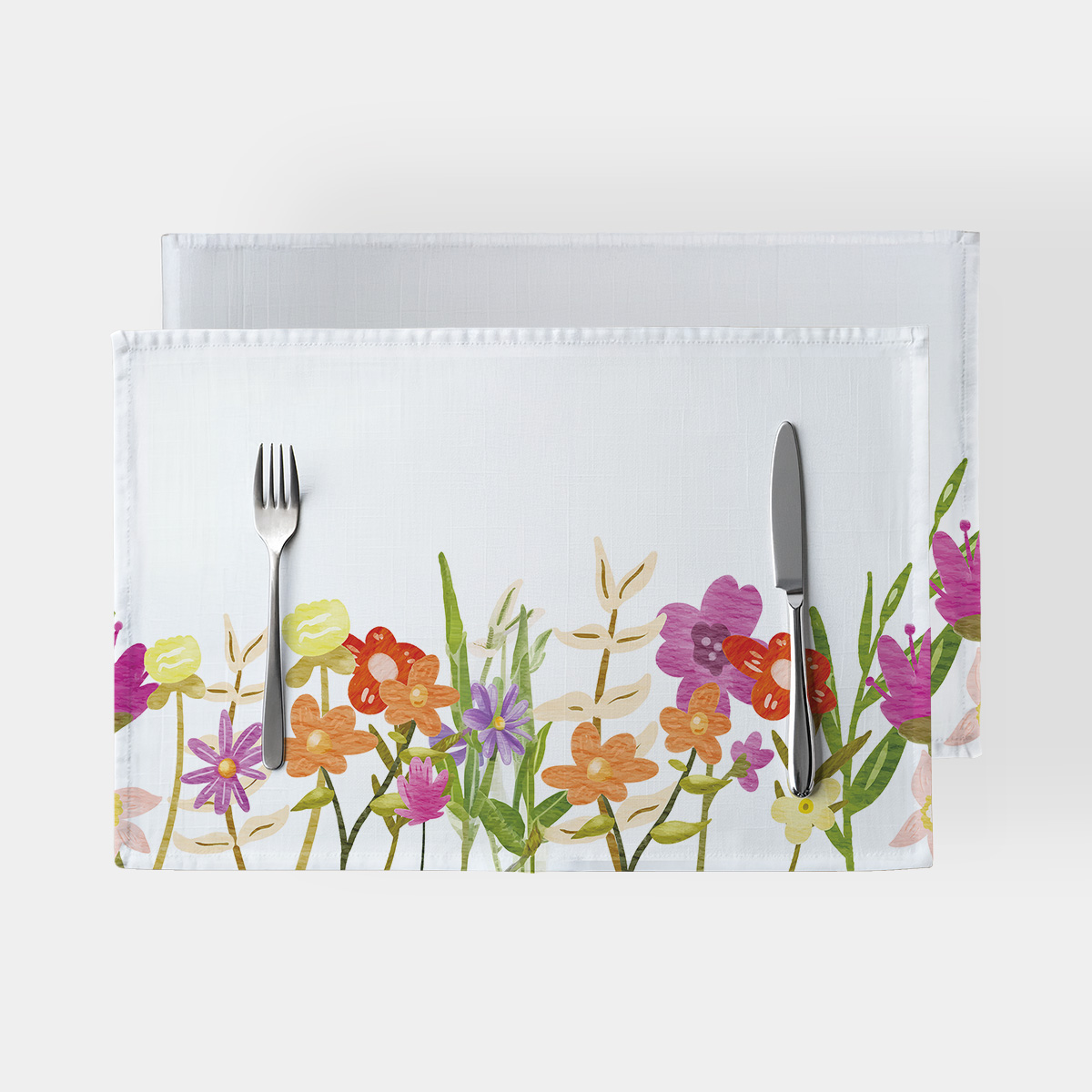 Podkładka z motywem malowanych łąkowych kwiatów, widok z góry