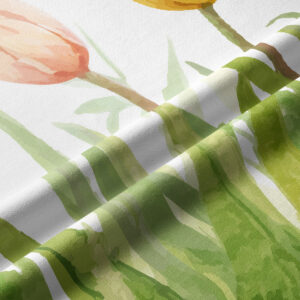 Zbliżenie na fakturę tkaniny i zielone pędy trawy w malarskim motywie