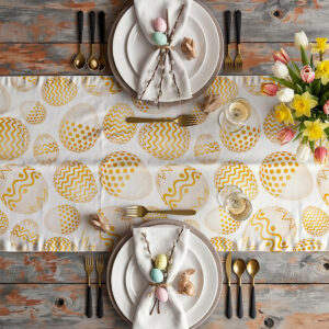 Aranżacyjne ujęcie bieżnika na stole z zastawą, sztućcami i wiosennymi kwiatami