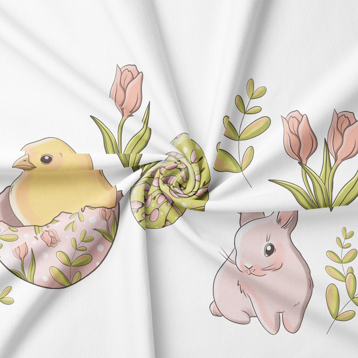 Zbliżenie wzoru pokazujące kurczaczka w skorupce, różowe tulipany i zielone listki