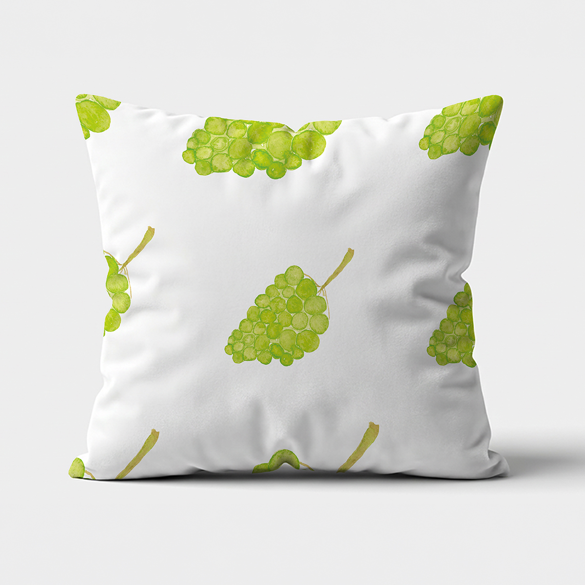 Poduszka dekoracyjna z akwarelowym wzorem zielonych kiści winogron na jasnym tle — główne ujęcie produktu