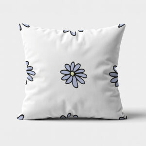 Główne ujęcie poduszki dekoracyjnej z wzorem stokrotek na jasnym tle