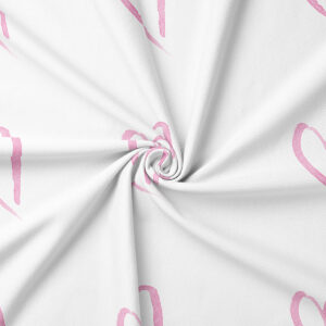 zbliżenie tkaniny i wzoru serc, widoczna faktura materiału