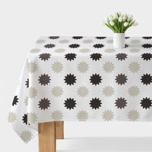 obrus rozłożony na stole z białym tłem i regularnymi neutralnymi rozbłyskami