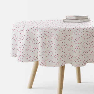 okrągły obrus na stole z drobnym wzorem różowych kropeczek, ujęcie główne