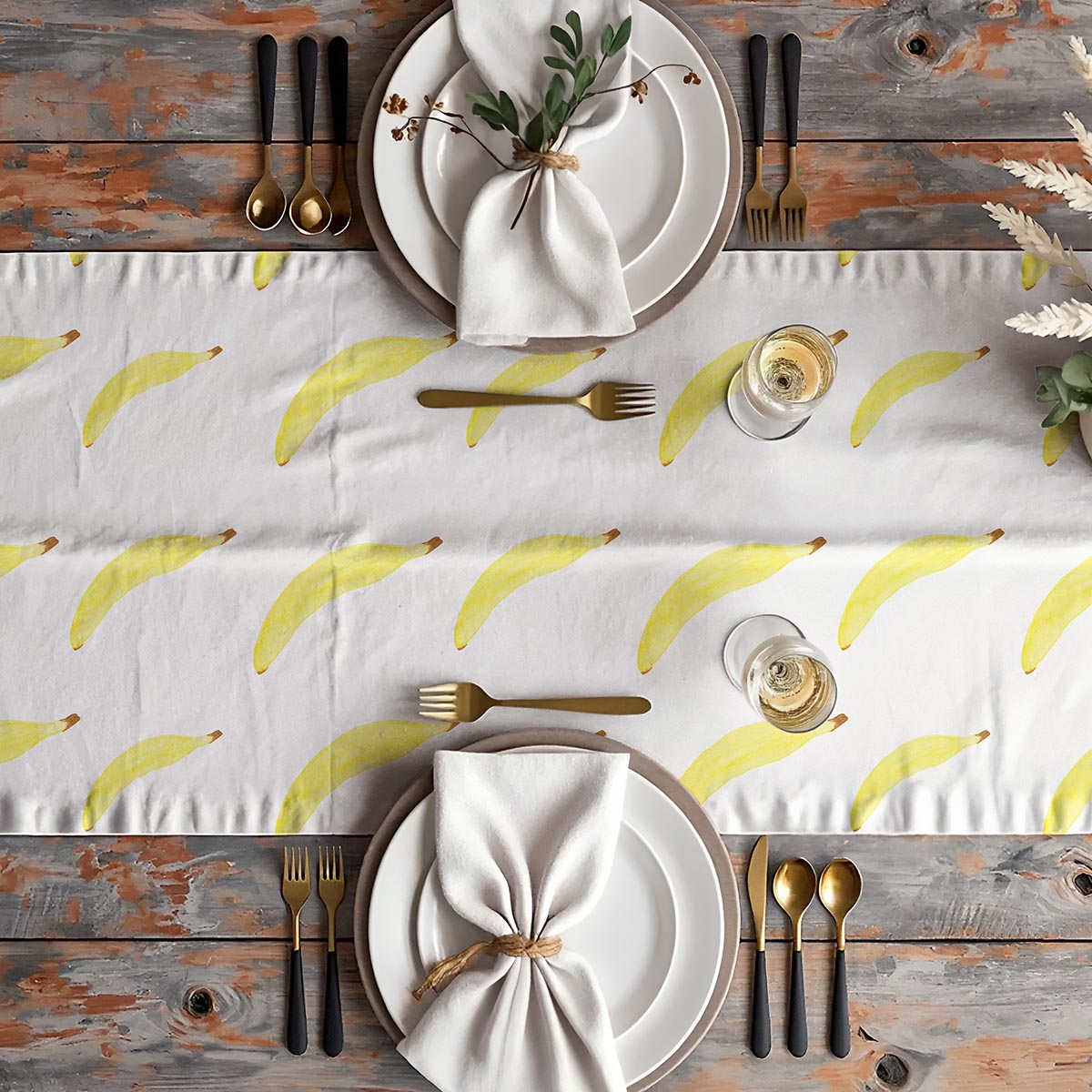 Widok z góry na stół nakryty bieżnikiem z bananami w rustykalnej stylizacji