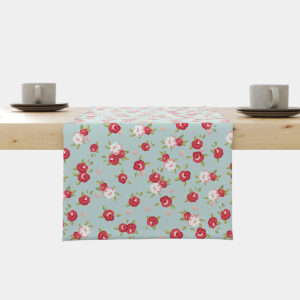 bieżnik na drewnianym stole z miętowym tłem i czerwono‑różowymi różyczkami, widok główny