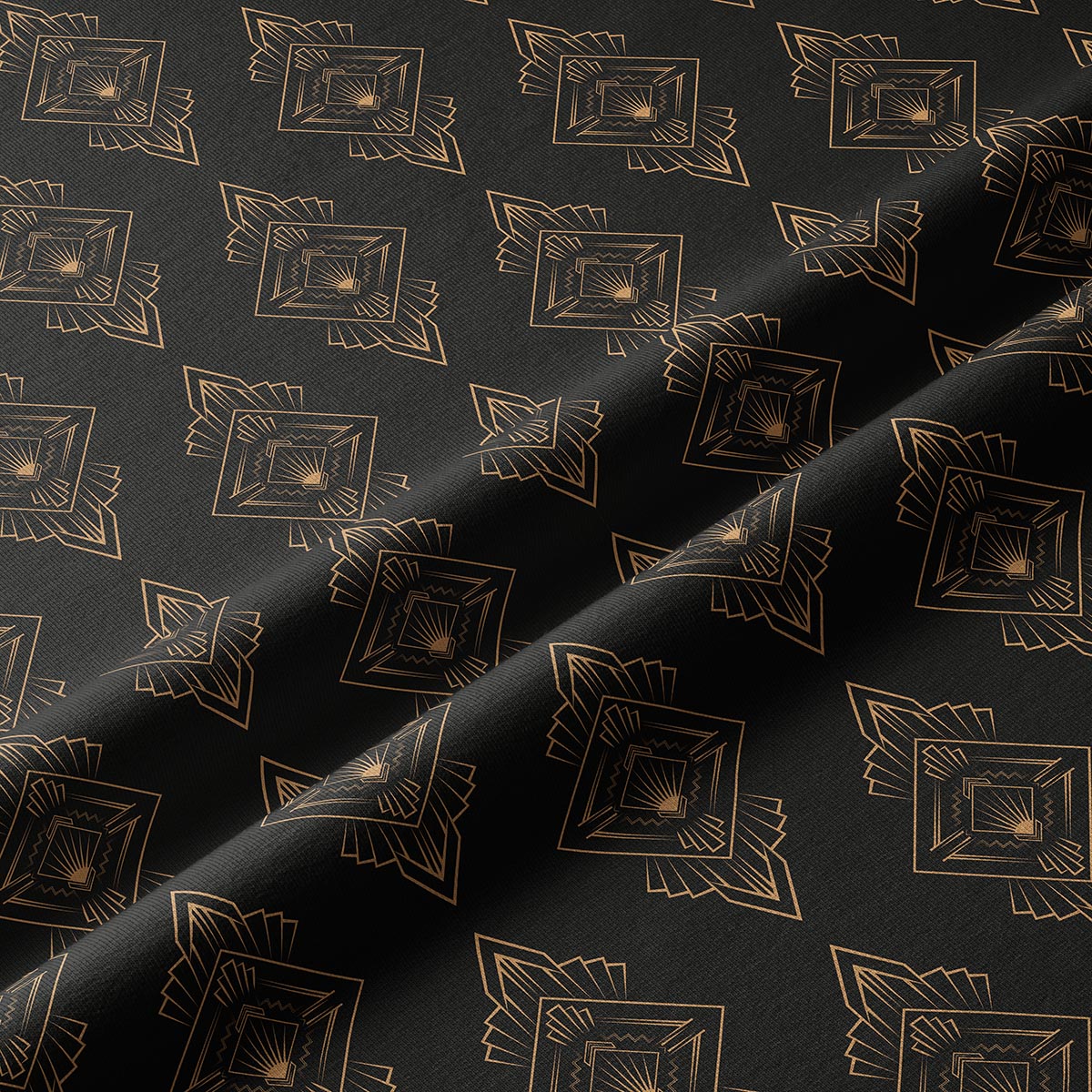 Zbliżenie na tkaninę z precyzyjnymi złotymi, geometrycznymi zdobieniami