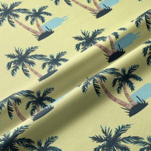 Zbliżenie na tkaninę bieżnika pokazujące detal palmy i fakturę materiału