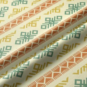 Zbliżenie na fakturę tkaniny i szczegóły pasów oraz geometrycznych motywów