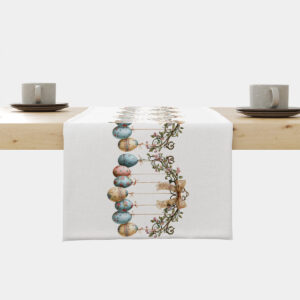 biały bieżnik z rzędem zawieszonych pastelowych pisanek i wiosenną girlandą na stole