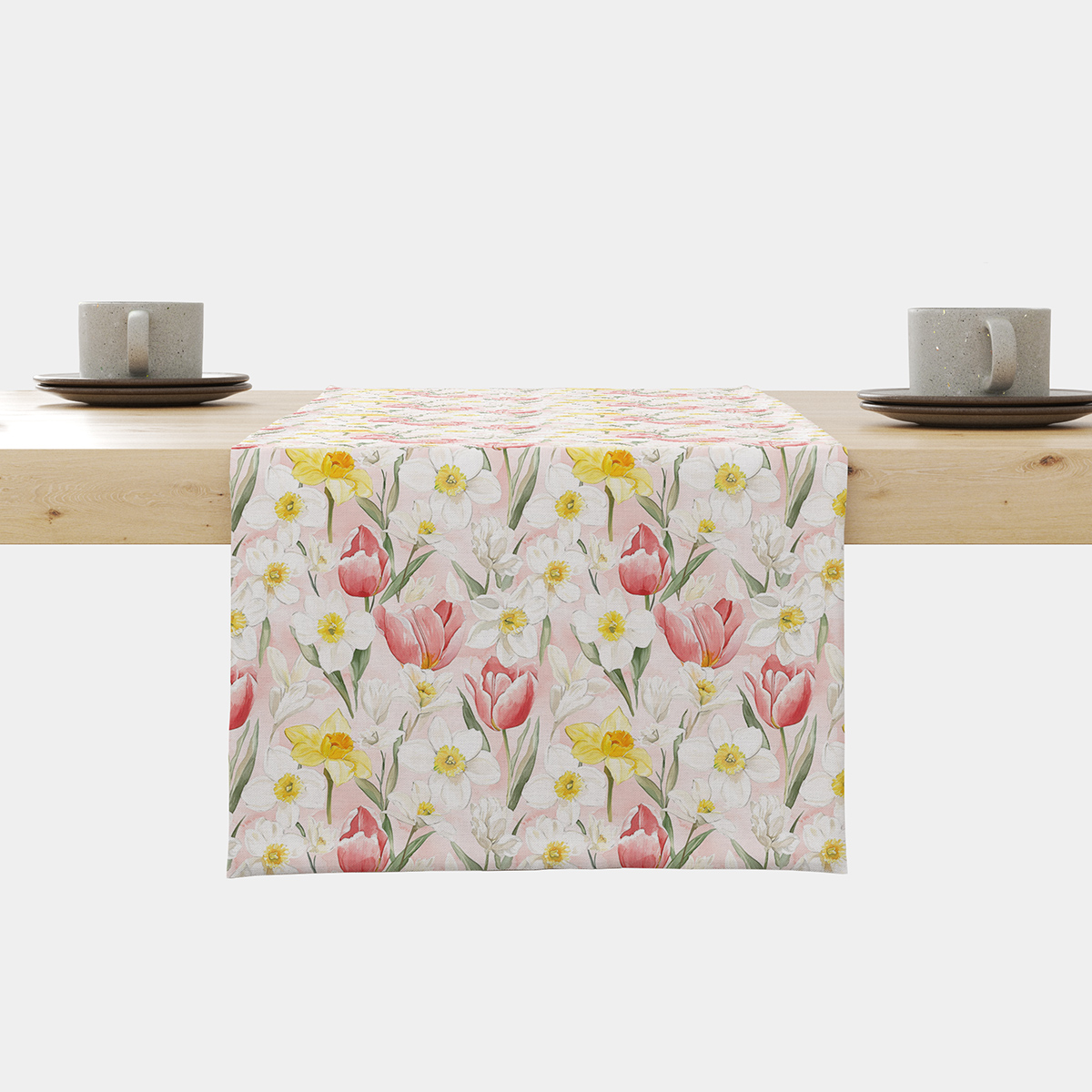 Bieżnik z akwarelowym wzorem tulipanów i żonkili na jasnoróżowym tle, widok z przodu