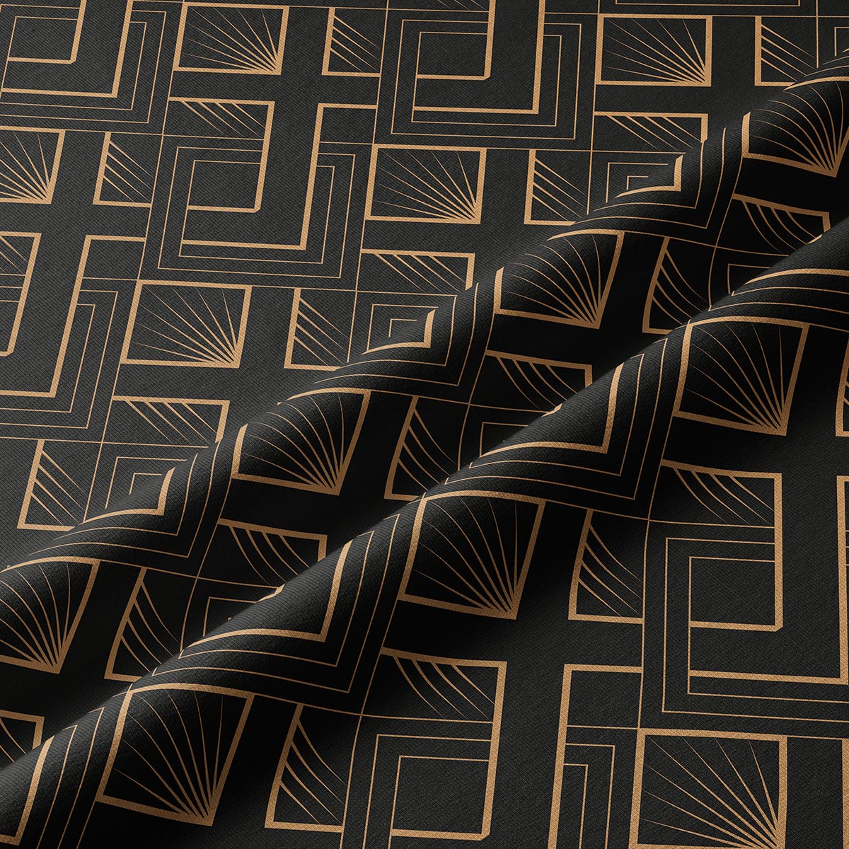 Zbliżenie na złote linie i geometryczne detale nadruku na czarnym materiale