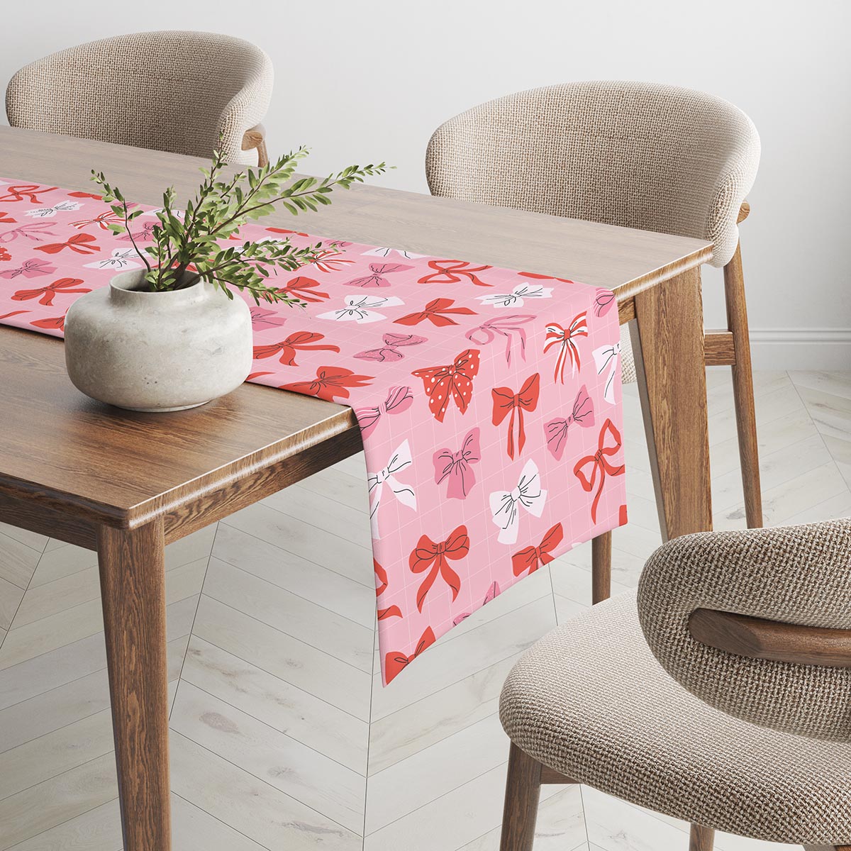 bieżnik ułożony na stole w nowoczesnej jadalni stylowa dekoracja