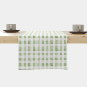 Bieżnik w miętowo-białą kratkę w akwarelowym stylu ułożony na stole