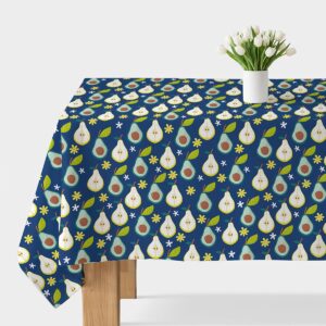 Obrus z wesołym wzorem gruszek i awokado na granatowym tle - ujęcie główne