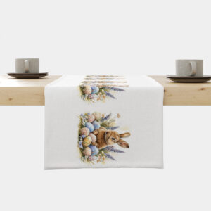 Bieżnik z motywem zająca i pastelowych pisanek, widok z góry na całą dekorację