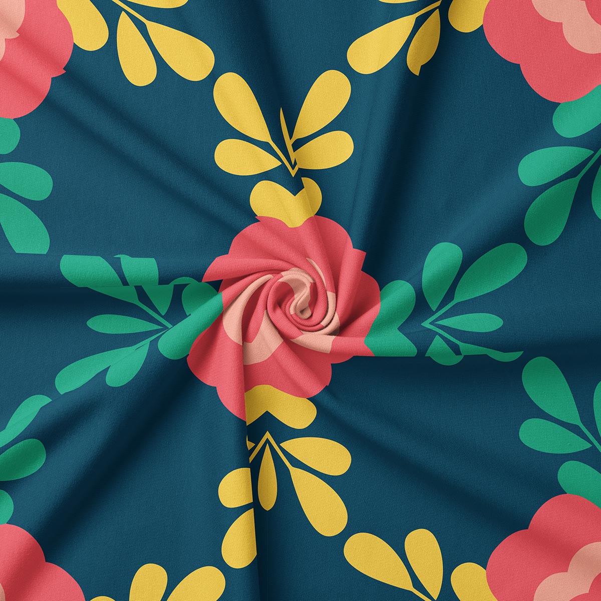 Zbliżenie na tkaninę pokazujące szczegół stylizowanego kwiatu i żółte akcenty