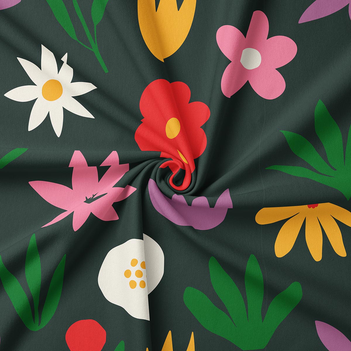 Zbliżenie na tkaninę pokazujące żywe czerwone, różowe i żółte kwiaty oraz zielone liście na ciemnym tle