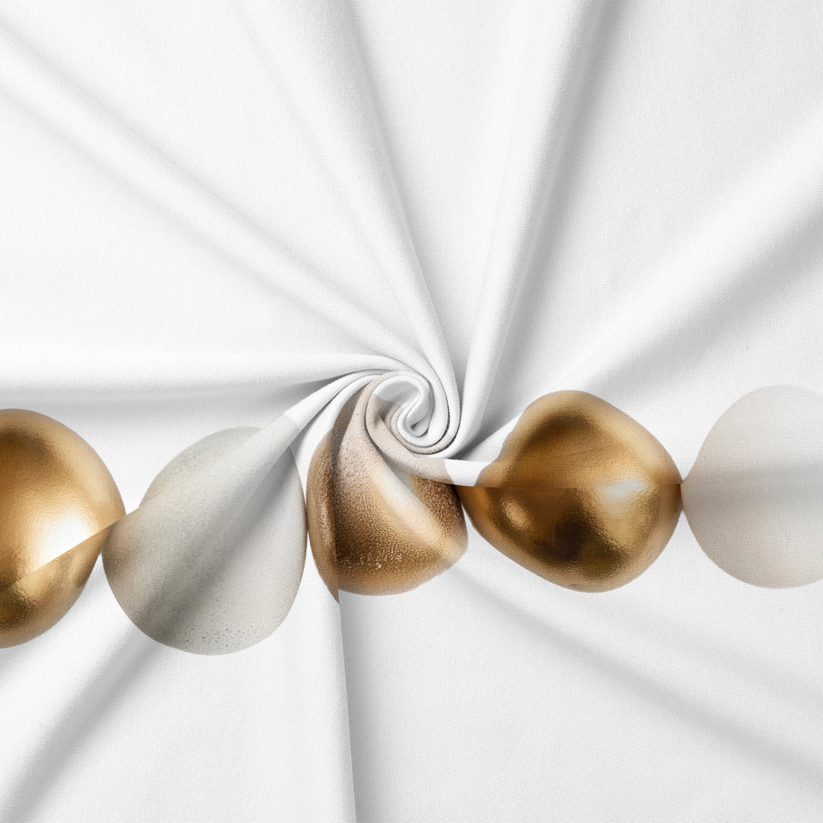 detal tkaniny z bliskim ujęciem metalicznego wykończenia złotych pisanek