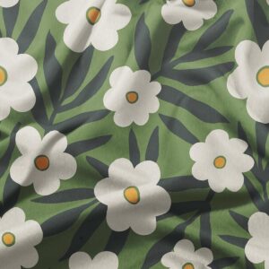 Detal tkaniny pokazujący białe kwiaty z żółtym środkiem i ciemnozielone liście