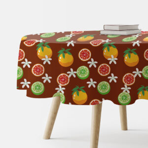 Okrągły obrus na stole z wzorem cytrusów i białych kwiatków na brązowym tle