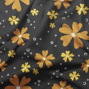 detal tkaniny z malarskimi kwiatami i białymi kropeczkami w zbliżeniu