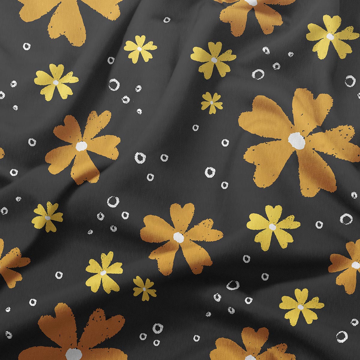 detal tkaniny z malarskimi kwiatami i białymi kropeczkami w zbliżeniu