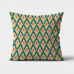 Poduszka dekoracyjna z geometrycznym wzorem rombów na jasnym tle, ujęcie główne