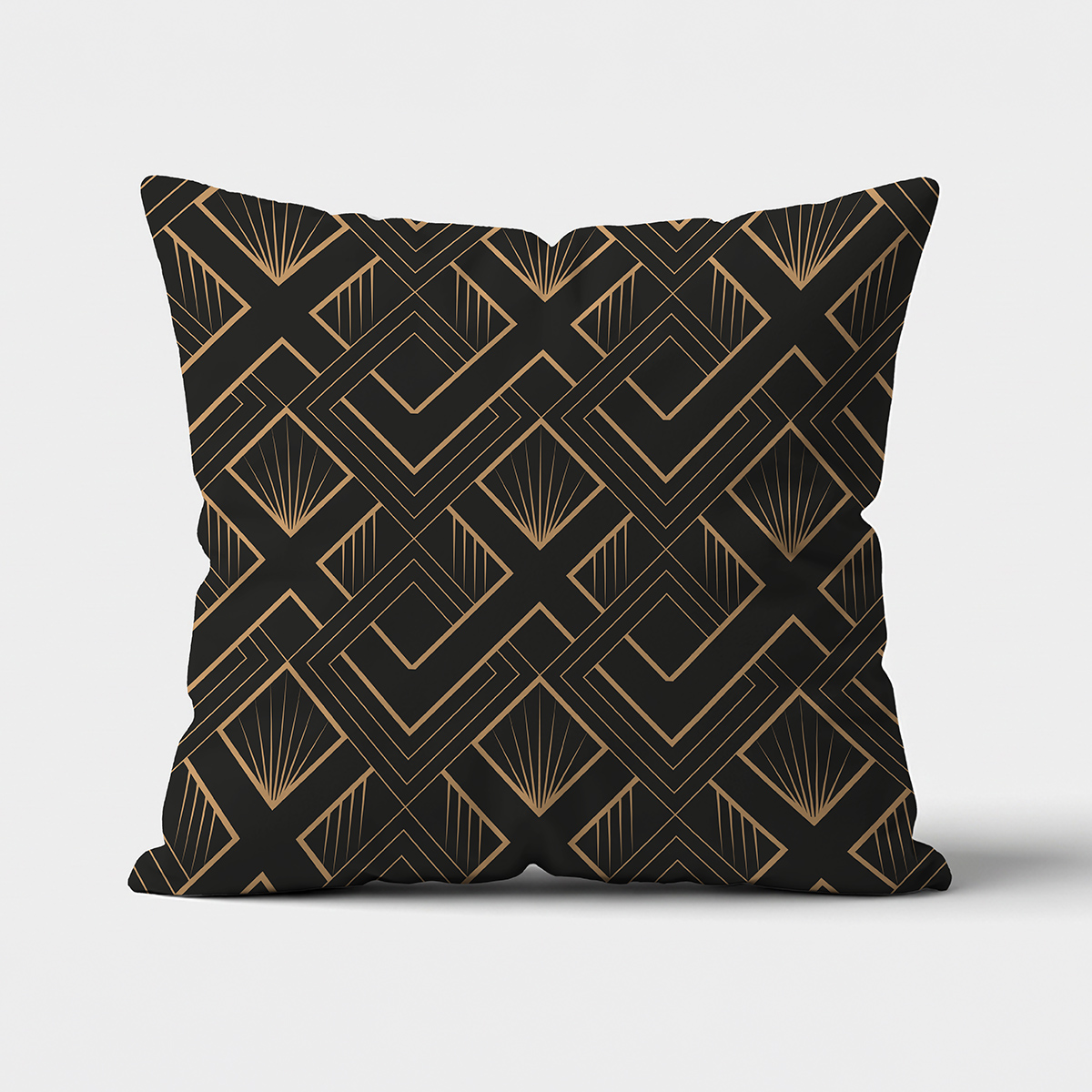 Czarna dekoracyjna poduszka z geometrycznym złotym wzorem art deco widok z przodu