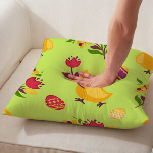 Zbliżenie na tkaninę i wypełnienie poduszki podczas nacisku ręką, detal materiału i nadruku