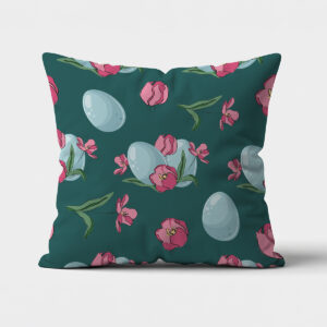 Poduszka z motywem różowych tulipanów i pastelowych pisanek na ciemnozielonym tle — widok z przodu