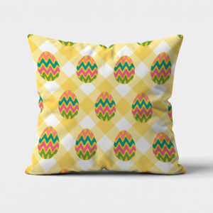 główne ujęcie poduszki z żółtą kratą i kolorowymi pisankami
