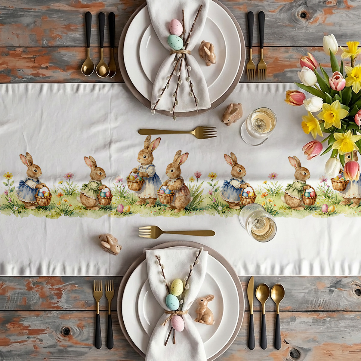 Aranżacja stołu ze świątecznym bieżnikiem, zastawą i bukietem wiosennych kwiatów