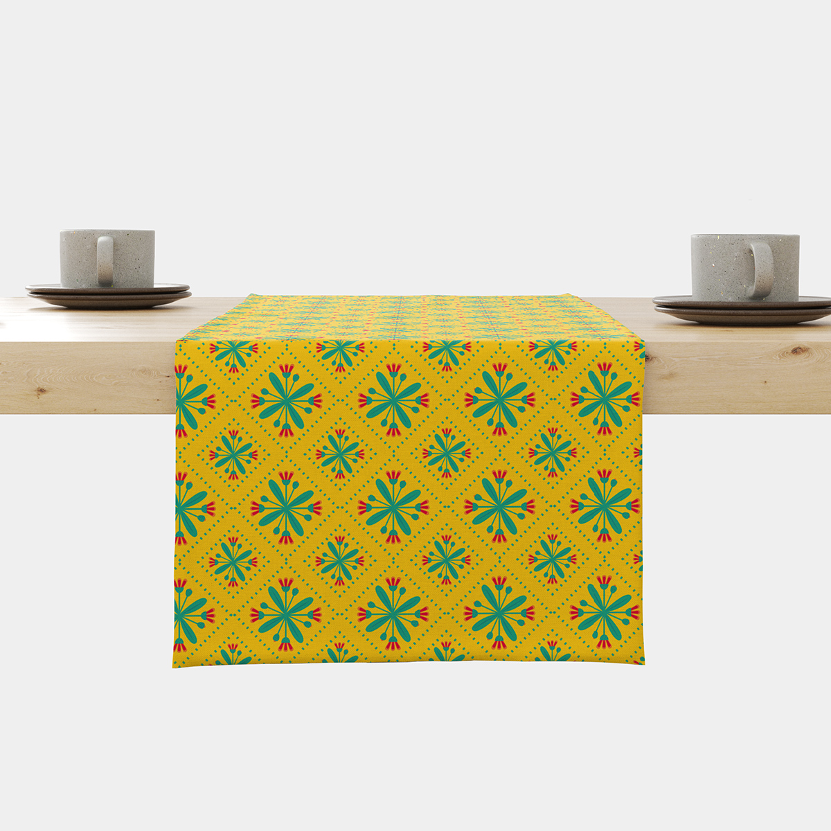 Bieżnik na stole z żółtym tłem i turkusowo-czerwonym folkowym wzorem, widok główny